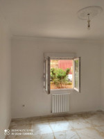 appartement-location-f3-alger-mahelma-algerie