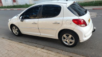 voitures-peugeot-207-2012-sportium-kolea-tipaza-algerie