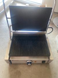 مواد-غذائية-و-مطاعم-gill-panini-professionnel-باب-الزوار-الجزائر