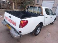 pickup-mitsubishi-l200-2015-doube-cabine-evolution-touggourt-ouargla-algerie