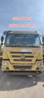 camion-howo-benne-64-18m3-shacman-2024-algerie