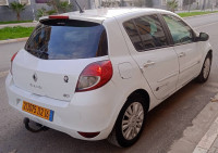 voitures-renault-clio-3-2012-night-and-day-ain-naadja-alger-algerie