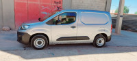 voitures-fiat-doblo-2023-djelfa-algerie