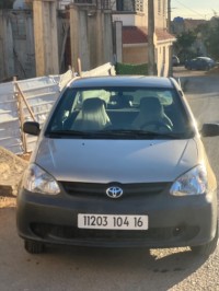 سيارات-toyota-echo-2004-درارية-الجزائر