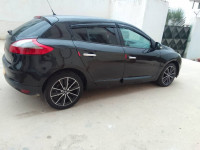 voitures-renault-megane-3-2013-el-kharrouba-boumerdes-algerie