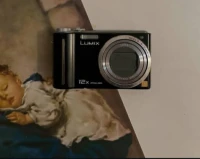 كاميرا panasonic lumix tz7 بعدسة leica12 تصوير hd