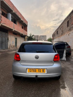 voitures-volkswagen-polo-2013-black-et-silver-beni-mered-blida-algerie