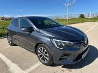 voitures-renault-clio5-2022-intense-constantine-algerie