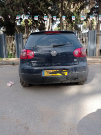 voitures-volkswagen-golf-5-2003-staoueli-alger-algerie