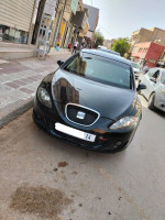 moyenne-berline-seat-leon-2009-tiaret-algerie