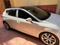 moyenne-berline-seat-leon-2016-fr15-el-harrach-alger-algerie