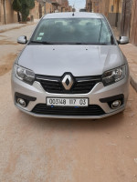 voitures-renault-symbol-2017-laghouat-algerie