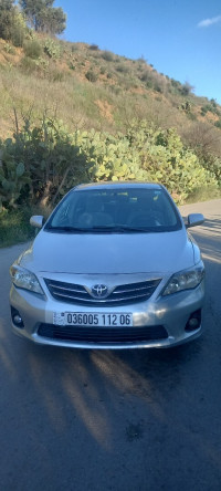 voitures-toyota-corolla-2012-timezrit-bejaia-algerie