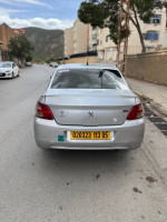 voitures-peugeot-301-2013-active-batna-algerie