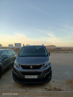 commerciale-peugeot-expert-2022-9-places-tlemcen-algerie