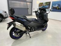 motos-scooters-yamaha-timax-562-2023-blida-algerie