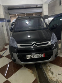 voitures-citroen-berlingo-2009-collo-skikda-algerie