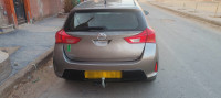 voitures-toyota-auris-2014-adrar-algerie