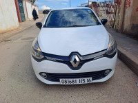 voitures-renault-clio-4-2015-dar-el-beida-alger-algerie