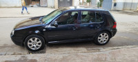 voitures-volkswagen-golf-4-2002-les-eucalyptus-alger-algerie