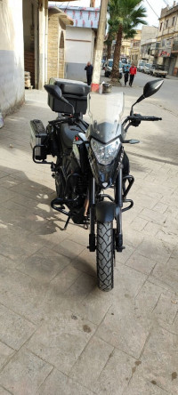 motos-et-scooters-bmw-rk200-2022-les-eucalyptus-alger-algerie