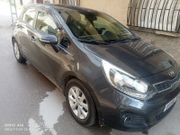 voitures-kia-rio-5-portes-2014-souk-ahras-algerie