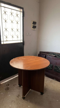 armoires-rangements-avandre-chaises-armoire-et-table-tizi-ouzou-algerie