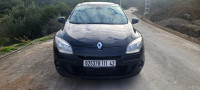 voitures-renault-megane-3-2011-bose-larhat-tipaza-algerie