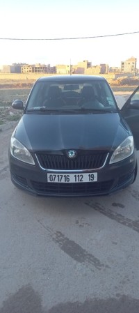 سيارات-skoda-fabia-2012-سطيف-الجزائر