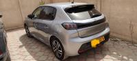 citadine-peugeot-208-2022-silver-line-algerie