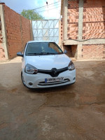 voitures-renault-clio-campus-2015-bye-ouled-benabdelkader-chlef-algerie