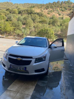 berline-chevrolet-cruze-2012-lakhdaria-bouira-algerie