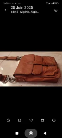 sacoche cuir véritable صكوشة كوير حر 