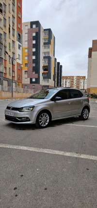 voitures-volkswagen-polo-2016-cara-batna-algerie