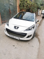 voitures-peugeot-207-2011-allure-setif-algerie