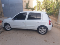 citadine-renault-clio-campus-2012-algerie