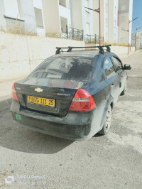 voitures-chevrolet-aveo-4-portes-2011-constantine-algerie