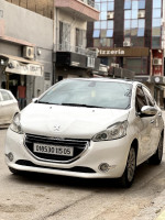 voitures-peugeot-208-2015-allure-batna-algerie