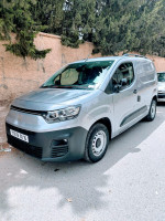 voitures-fiat-doblo-2024-italy-dar-el-beida-alger-algerie