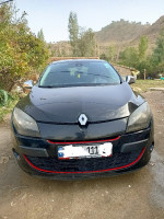 voitures-renault-megane-3-2011-lardjem-tissemsilt-algerie