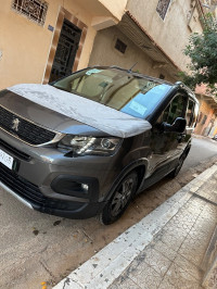 voitures-peugeot-partner-2021-nouveau-tiaret-algerie