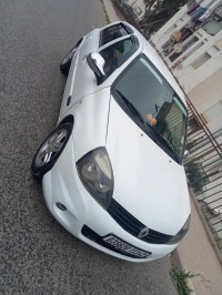 voitures-renault-clio-campus-2013-bye-tipaza-algerie