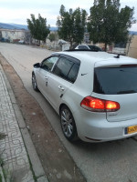 voitures-volkswagen-golf-6-2013-match-guelma-algerie