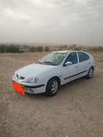 voitures-renault-megane-1-coupe-2001-mellakou-nadorah-tiaret-algerie