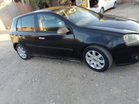 voitures-volkswagen-golf-5-2004-tizi-ouzou-algerie