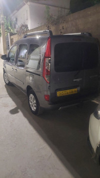 voitures-renault-kangoo-2018-grand-confort-bordj-el-kiffan-alger-algerie