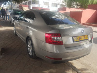 voitures-skoda-octavia-2018-ambition-berrouaghia-medea-algerie