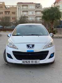 voitures-peugeot-207-2011-batna-algerie