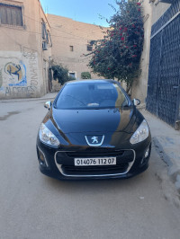 voitures-peugeot-308-2012-biskra-algerie