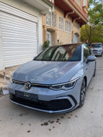 voitures-volkswagen-golf-8-2022-r-line-sidi-bel-abbes-algerie